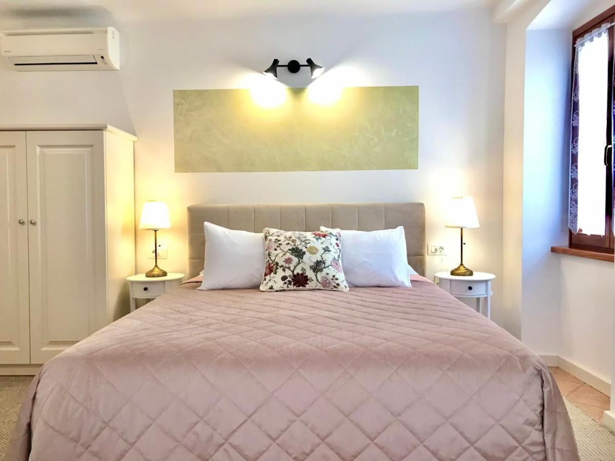 Casa Vittoria Hotell Rovinj Rum bild